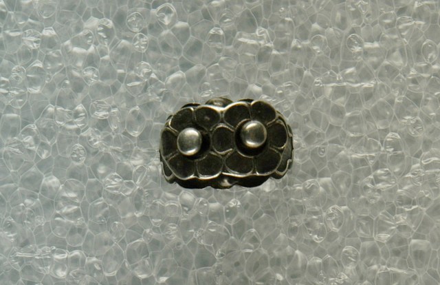 雙花造型金屬戒指 (共2張)