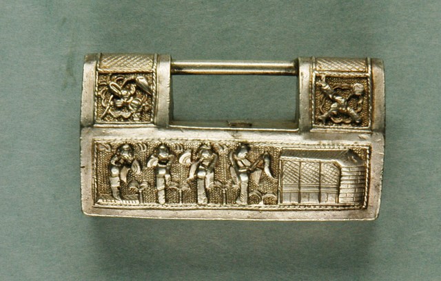 花開富貴造型金屬平安鎖 (共2張)