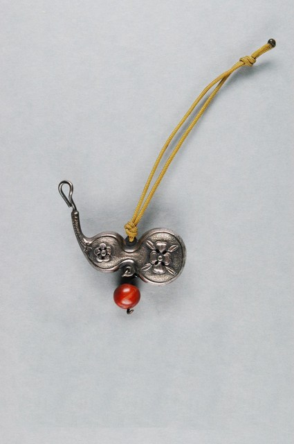 葫蘆造型金屬耳飾 (共2張)