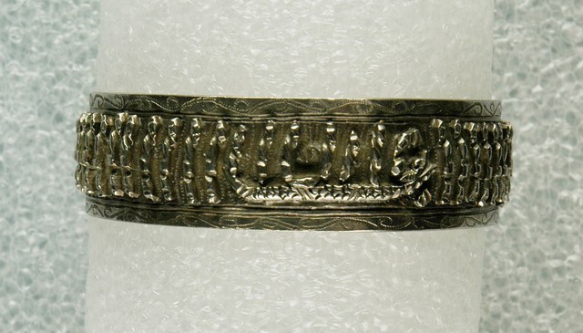 繩紋造型金屬手鐲 (共2張)