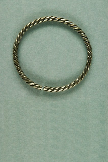 繩紋銀手鐲 (共4張)