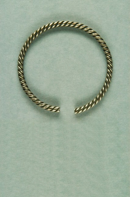 繩紋銀手鐲 (共4張)