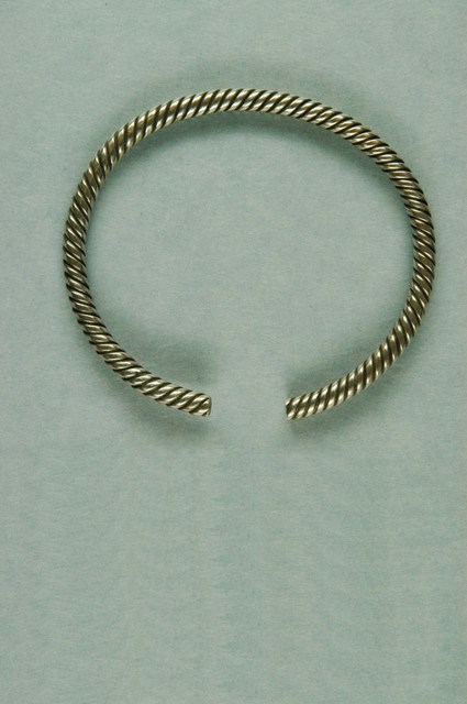 繩紋銀手鐲 (共4張)