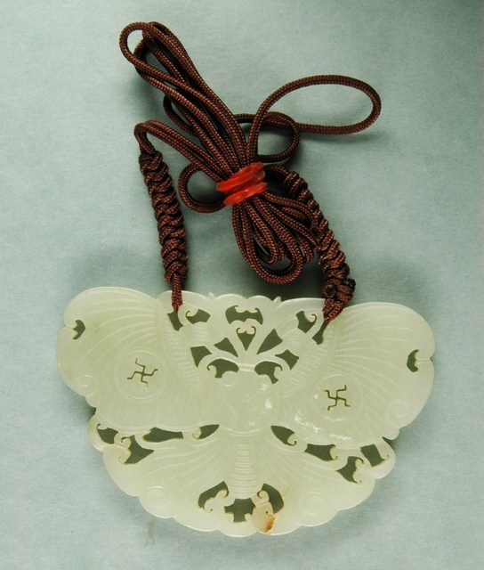 蝴蝶白玉珮 (共3張)