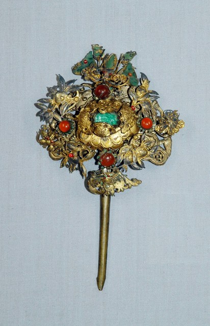 翠玉蝴蝶花卉樣式髮簪 (共13張)