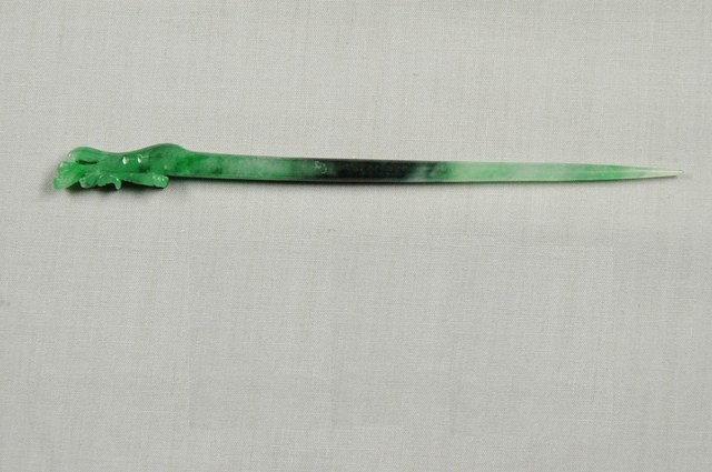 雕花翠玉簪 (共2張)