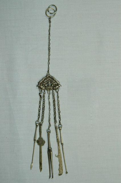 三角形金屬掛飾 (共2張)