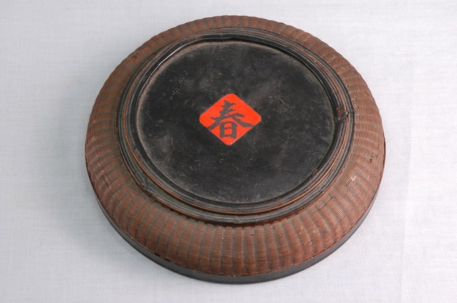 竹編雙層𣛮籃之上蓋 (共2張)