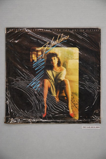 佳佳興業公司出品編號「JKA-8145」電影原聲帶專輯《閃舞》唱片封套 (共4張)