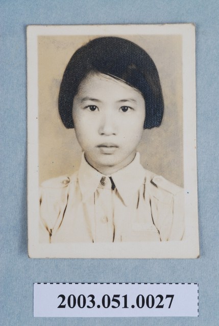 女子大頭照 (共1張)