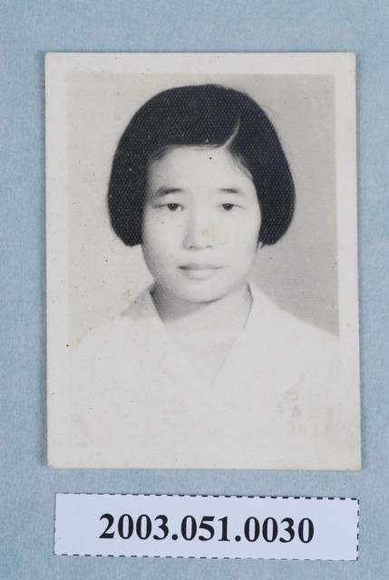 瑛珠大頭照 (共2張)