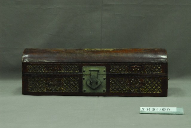 臺南興利漆皮枕箱 (共4張)