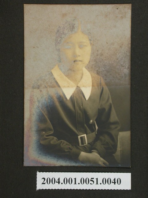 女子獨照 (共1張)