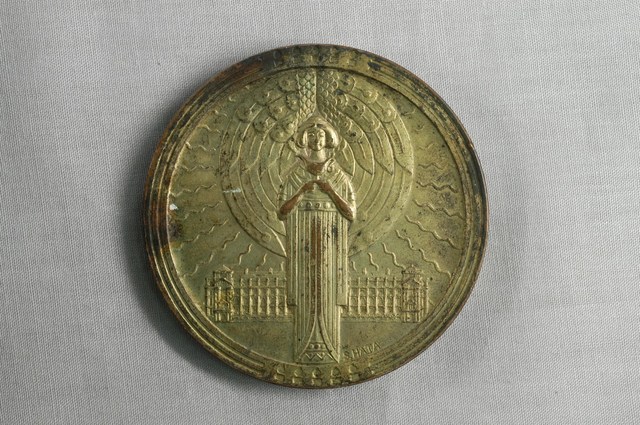 臺灣勸業共進會銀牌紀念章 (共2張)