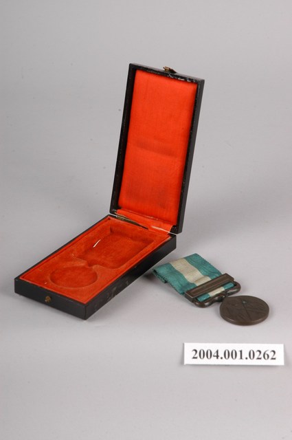 明治二十七八年從軍紀章一組 (共2張)