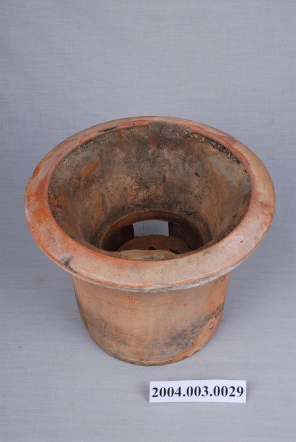 素燒陶製火爐 (共3張)