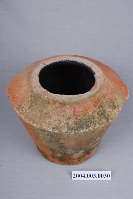 素燒陶製火爐 (共2張)