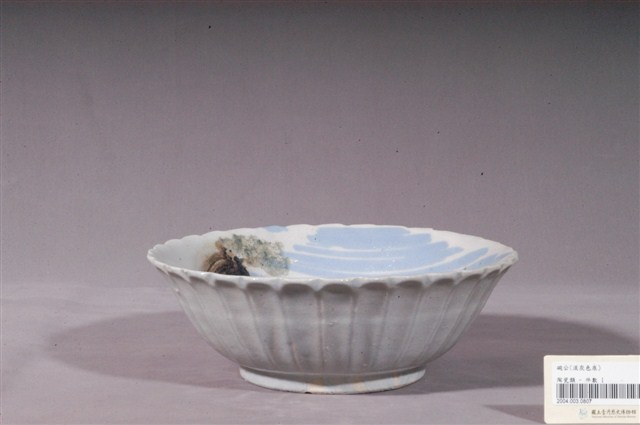 彩繪岸邊人家圖花形碗 (共3張)