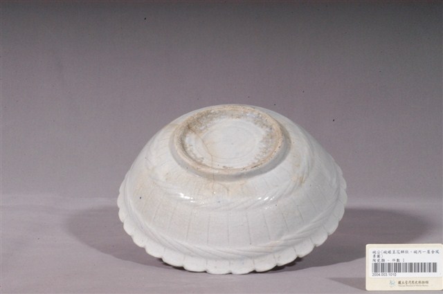 彩繪山水景緻花口碗 (共3張)