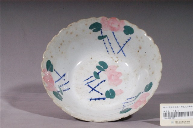 彩繪花卉紋花形碗 (共4張)