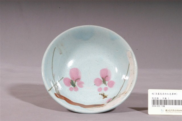 青釉紅花綠葉彩繪紋瓷碗 (共4張)