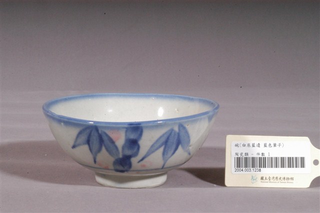 青花粉紅彩竹紋碗 (共3張)