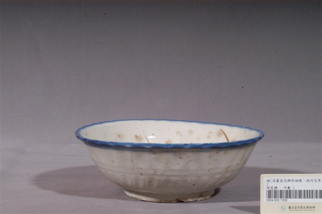 彩繪花卉紋花口碗公 (共4張)