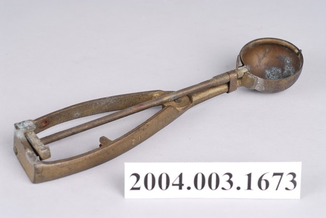 銅質舀冰杓 (共2張)