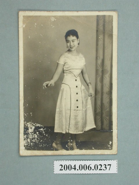 小白蘭明星照 (共4張)