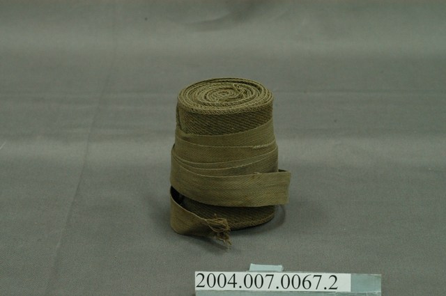 草綠色麻布綁腿 (共4張)