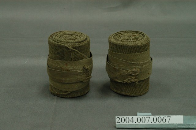 草綠色麻布綁腿組 (共2張)