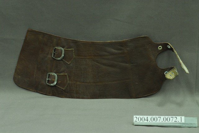 雙扣皮綁腿左 (共5張)