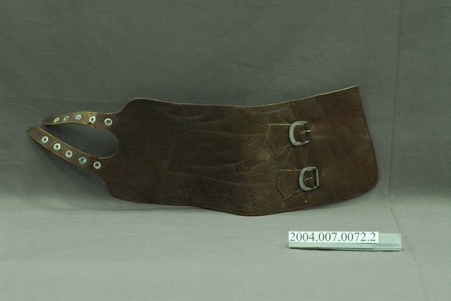 雙扣皮綁腿右 (共5張)