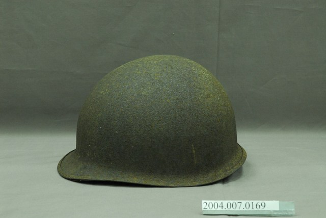 國軍美式鋼盔 (共8張)