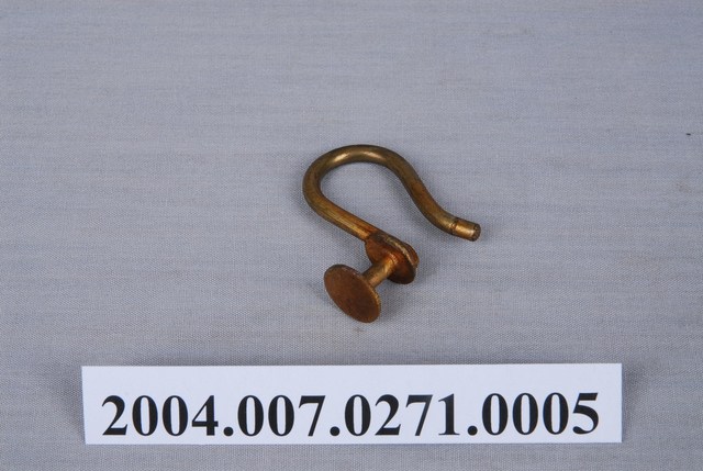 校長肩章附件 (共3張)