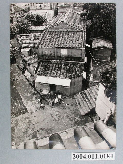 何懷東攝影作品「後港的早晨」 (共2張)