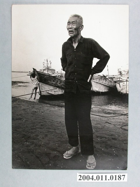 何懷東攝影作品「望子早歸帆」 (共2張)