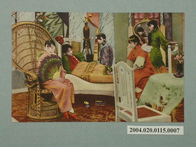 臺北生蕃屋本店印行臺灣美女之與臥房 (共3張)
