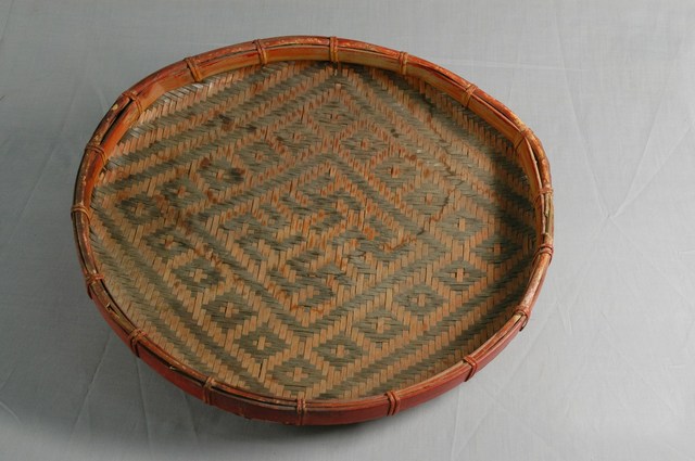 竹編針線盒 (共2張)