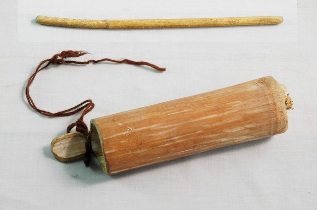 鼓棒及竹筒 (共3張)