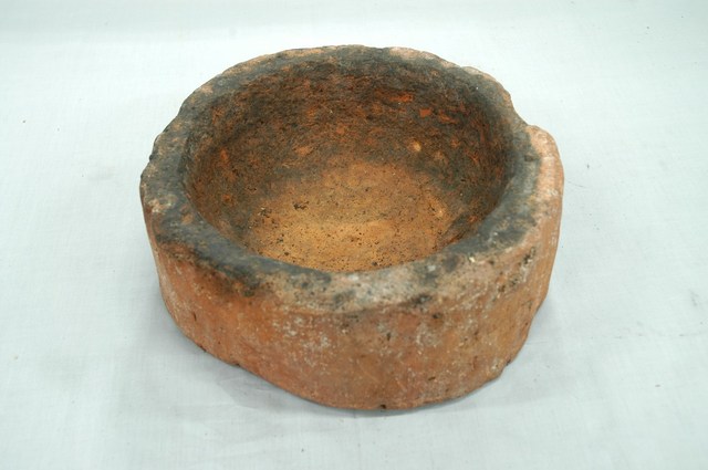 紅磚胎圓體飼料槽 (共2張)