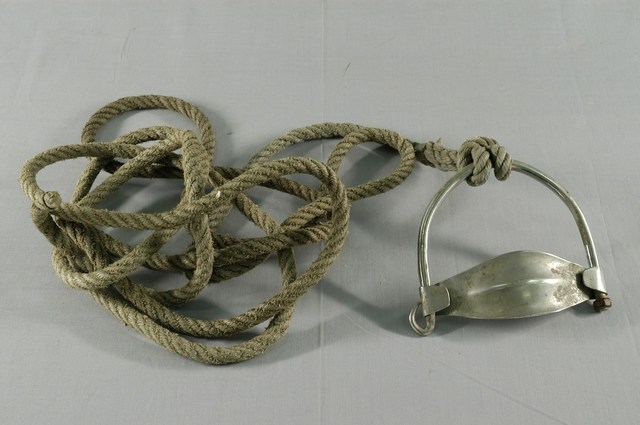 牛鼻栓與綁牛繩 (共2張)