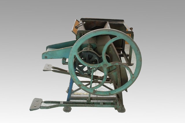 切蕃薯葉與簽機 (共1張)