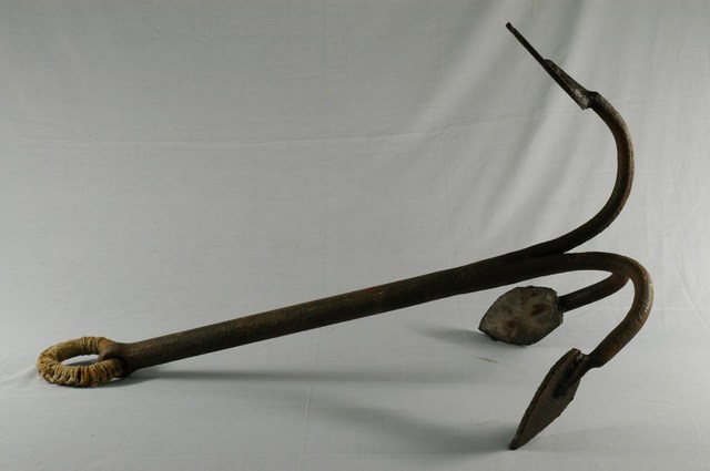 鐵製漁船錨 (共2張)