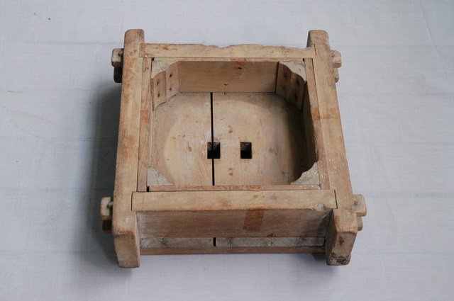 大灶囪櫃木模之外模 (共2張)