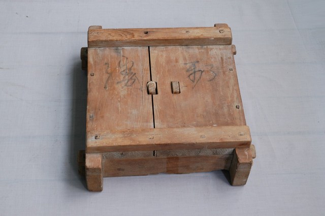 大灶囪櫃木模 (共2張)