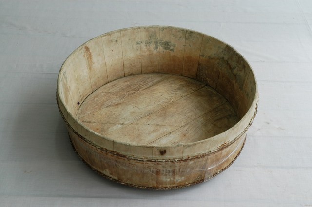 木製土桶 (共2張)