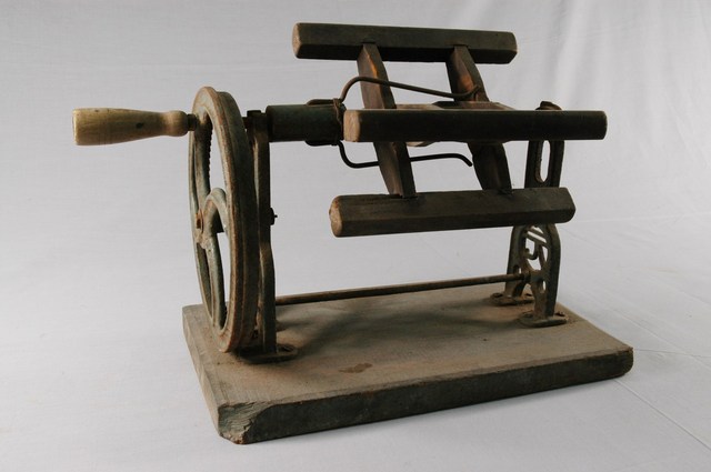 手動紡線機 (共2張)