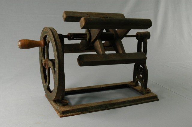 手動紡線機 (共2張)