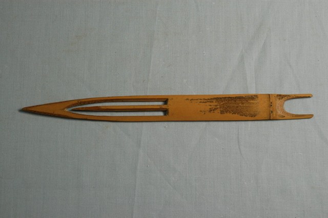 竹製結網器 (共2張)